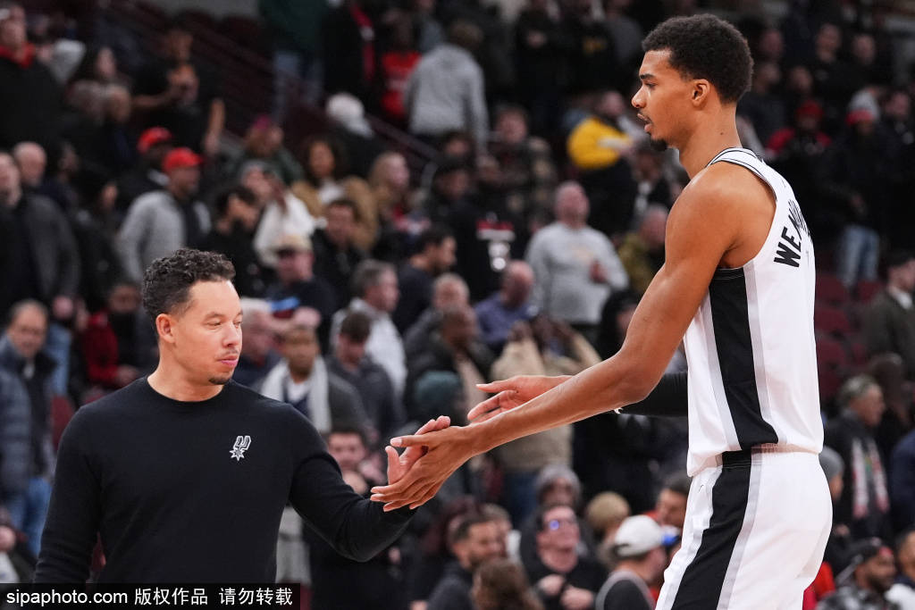 切吸引中卫 切吸引中卫