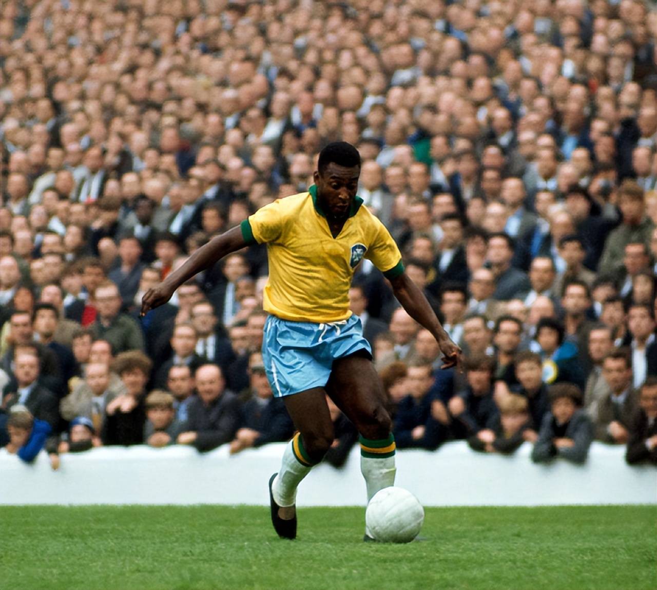 3-2！石川祐希9分+二连胜 詹内利绝杀 尼科洛夫21分难救主