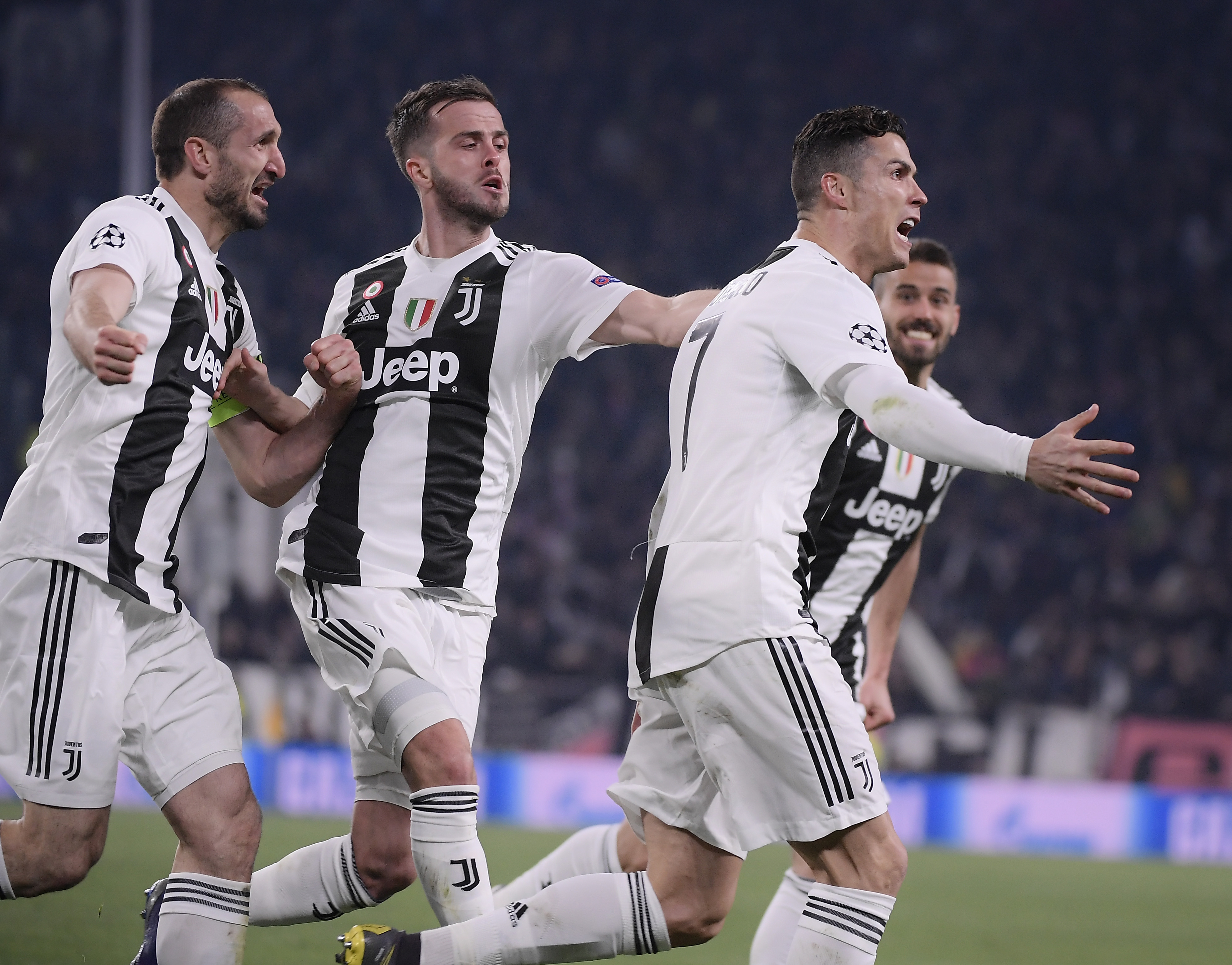 否服务于战 否服务于战